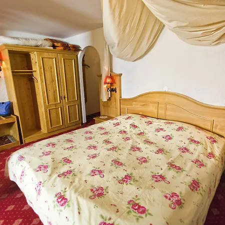Landhotel Basler Hof-3